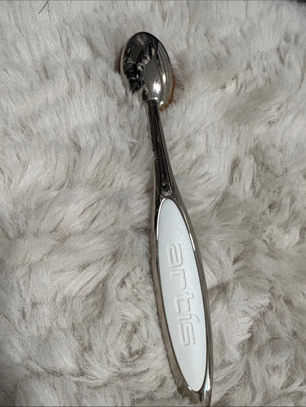 Artis Oval 6 Brush